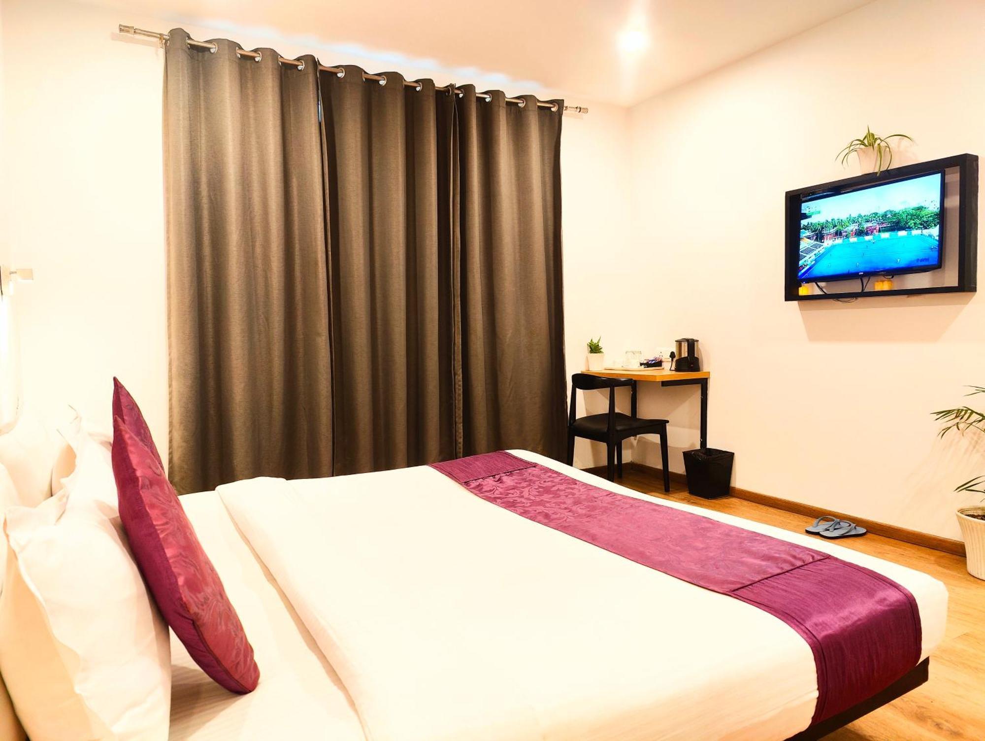 Mavens White Artemis Hospital Road Sector 52 Gurgaon Hotel Exterior foto